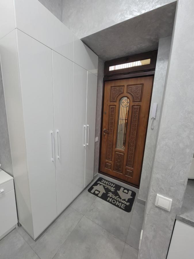 Warm & Cozy Apartment In The Heart Of Historical Lviv Exterior foto